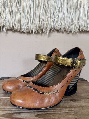 Bobbi Blue Spruce Tan Bronze Leather Maryajne Patch Fabric Block Mid Heel Size 7